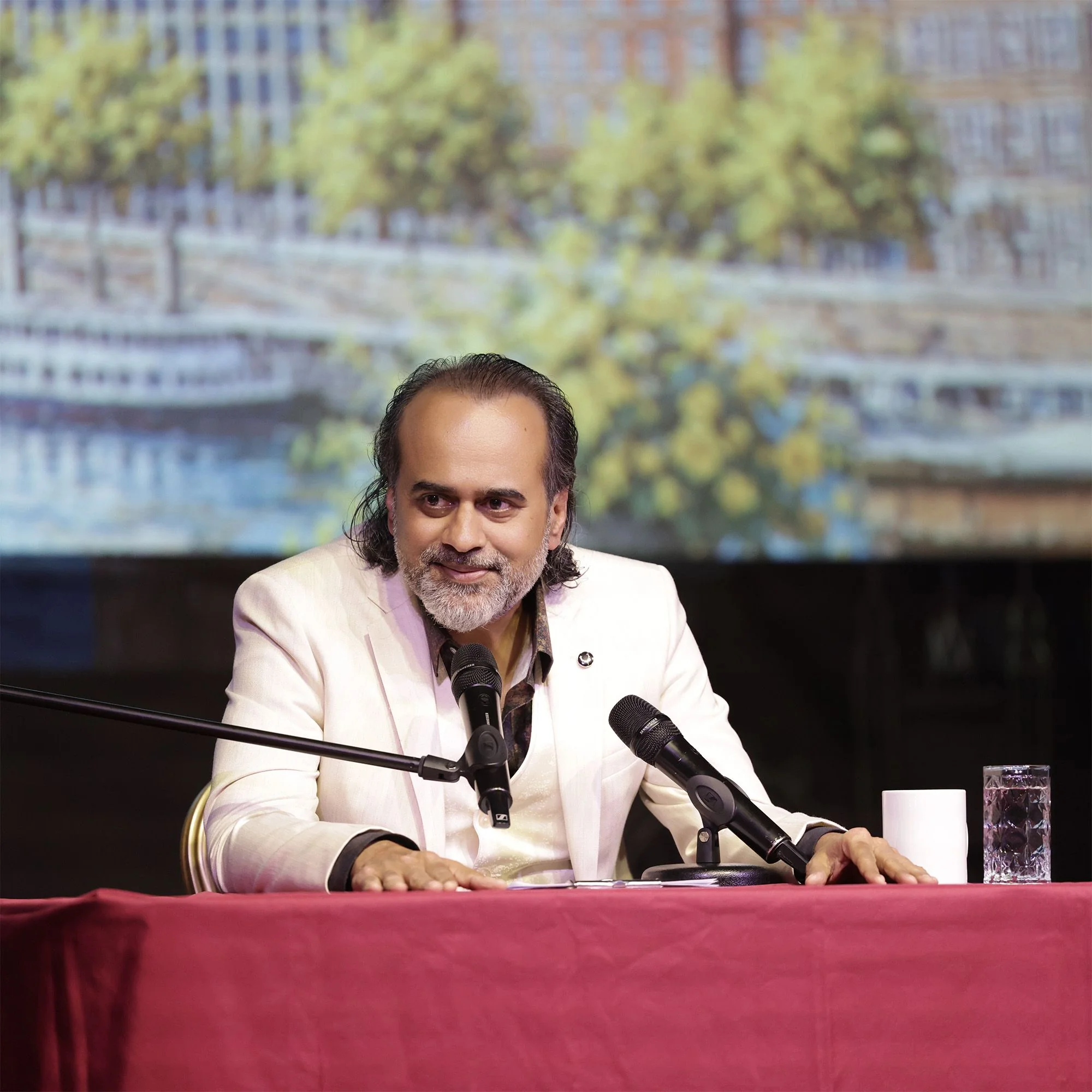 London Public Session — photo 10