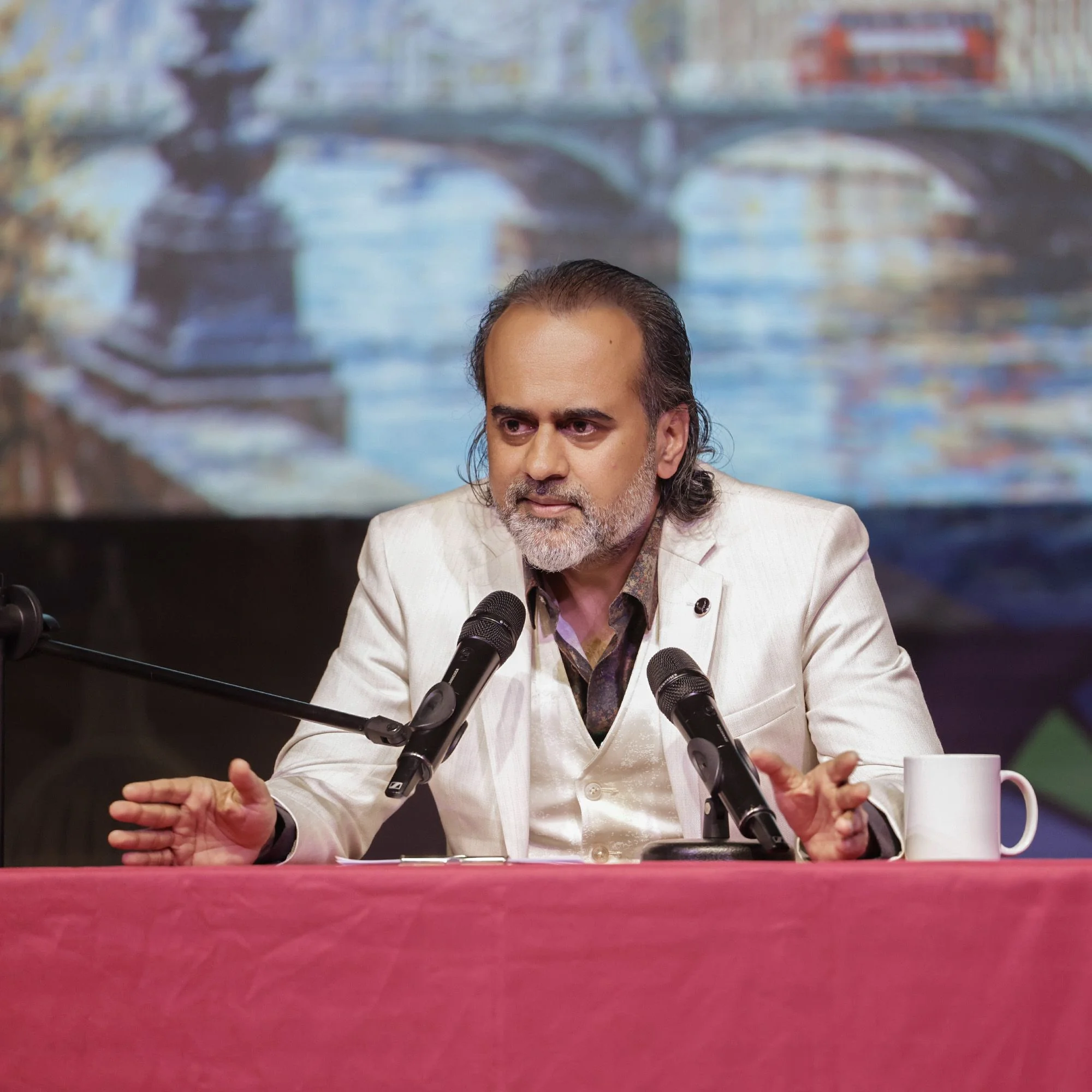 London Public Session — photo 13