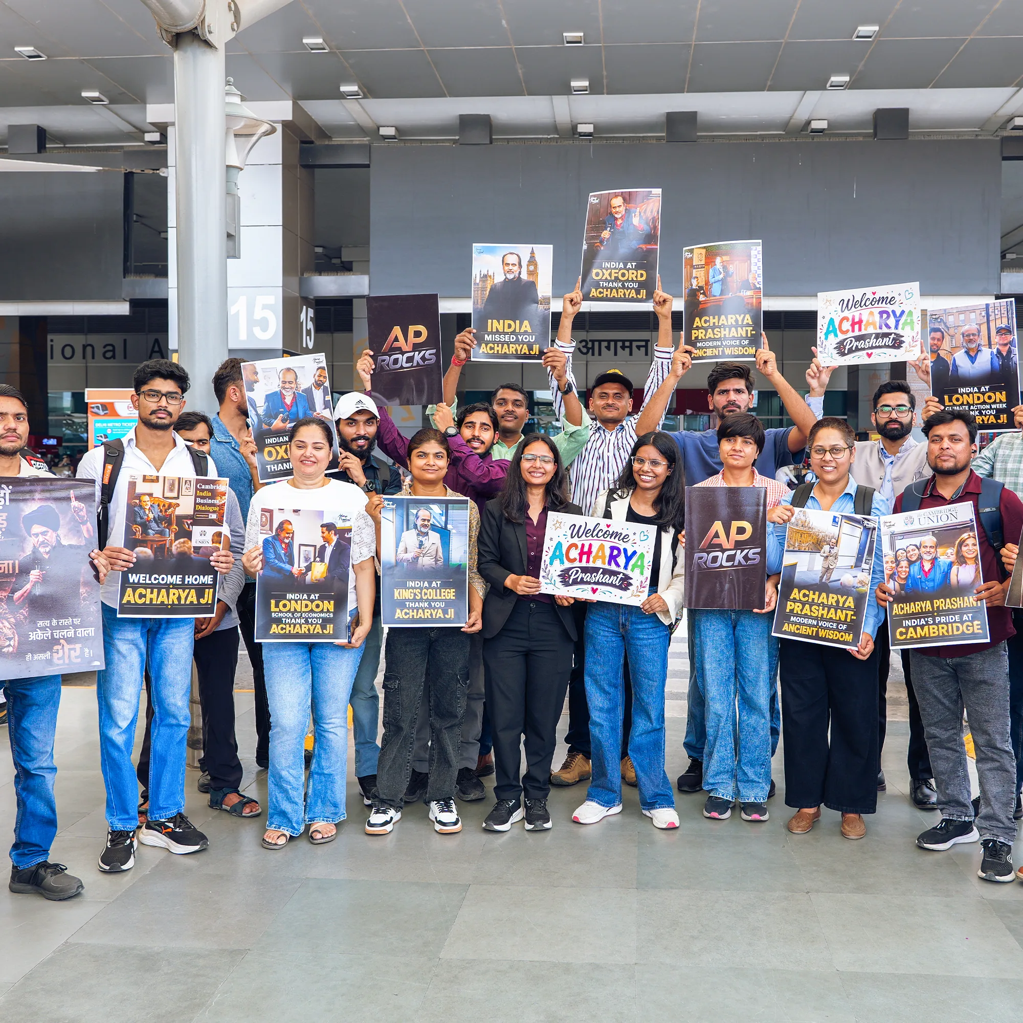 Grand Welcome at Delhi Airport — photo 9