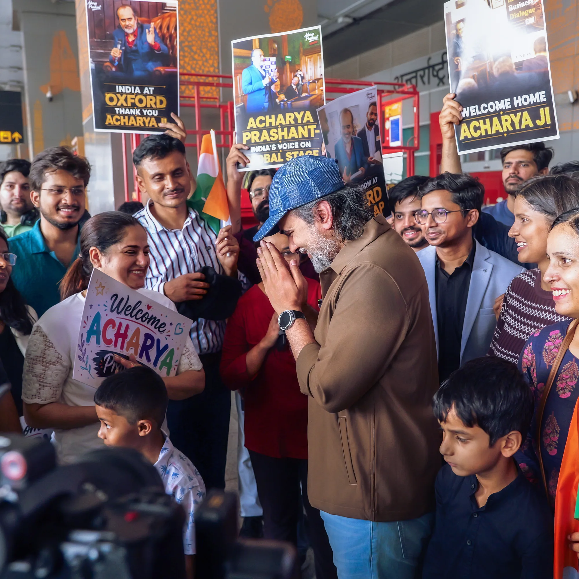 Grand Welcome at Delhi Airport — photo 2