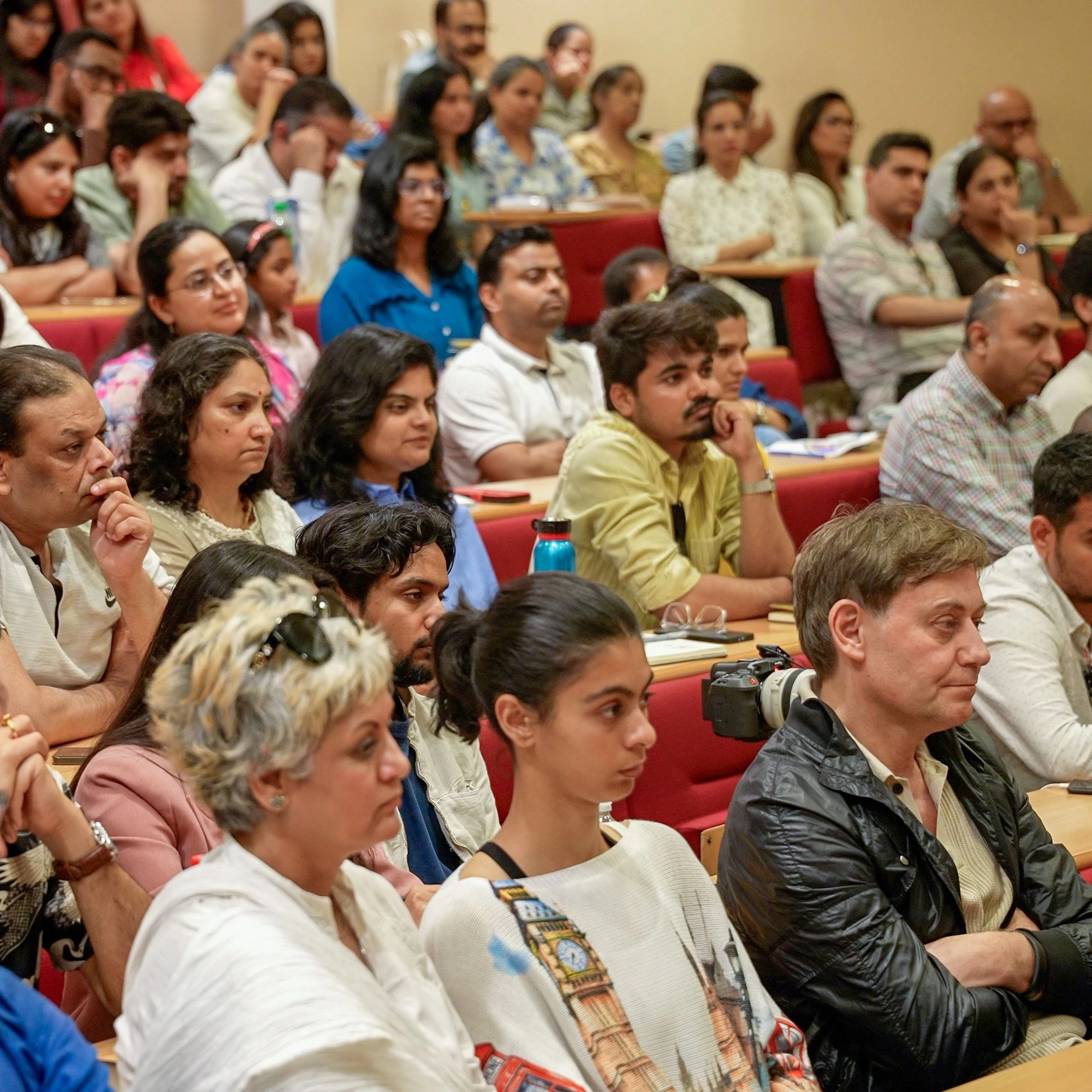 London Public Session — photo 12