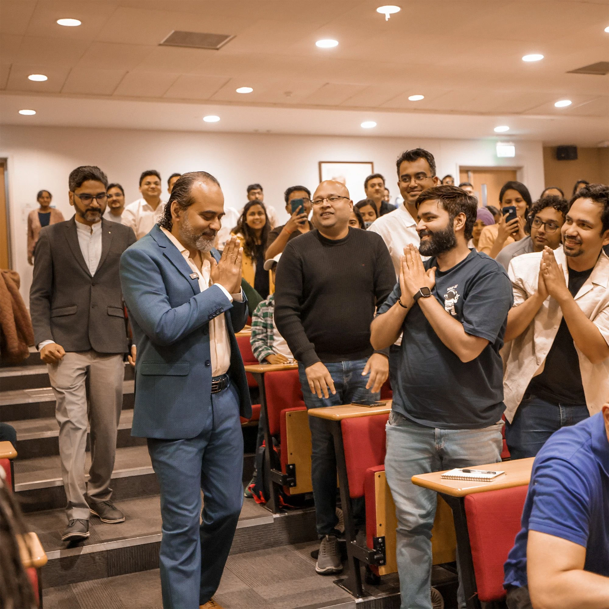 London Public Session — photo 3