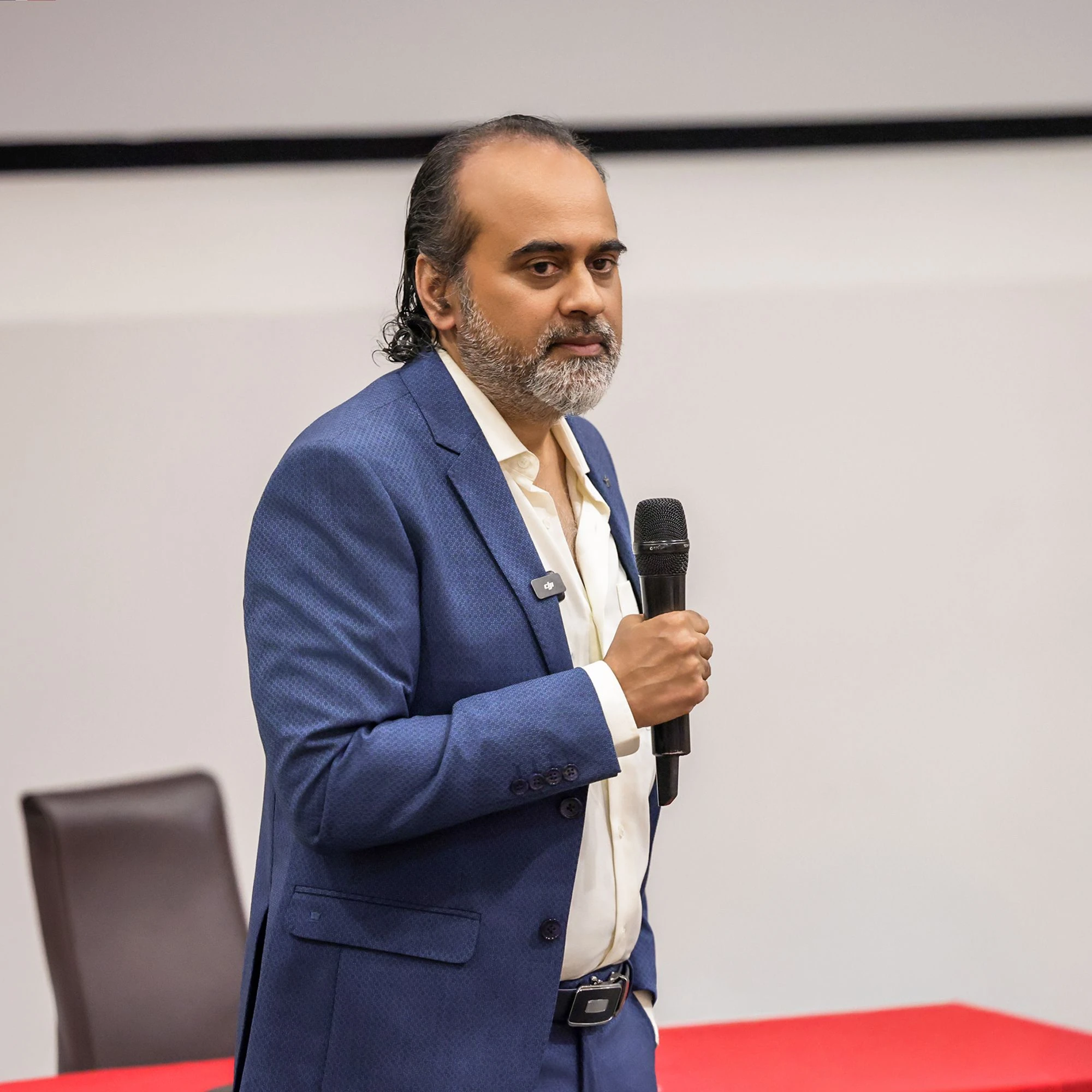 London Public Session — photo 4
