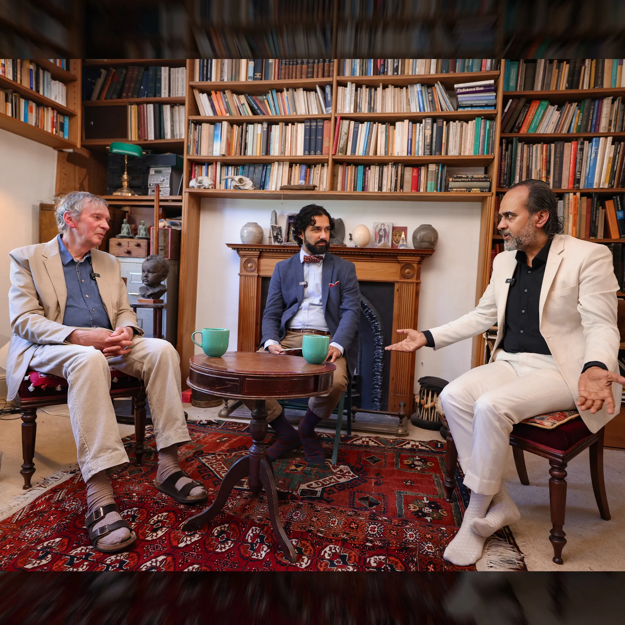 A Rare Dialogue Between Acharya Prashant and Dr. Rupert Sheldrake in London — photo 1