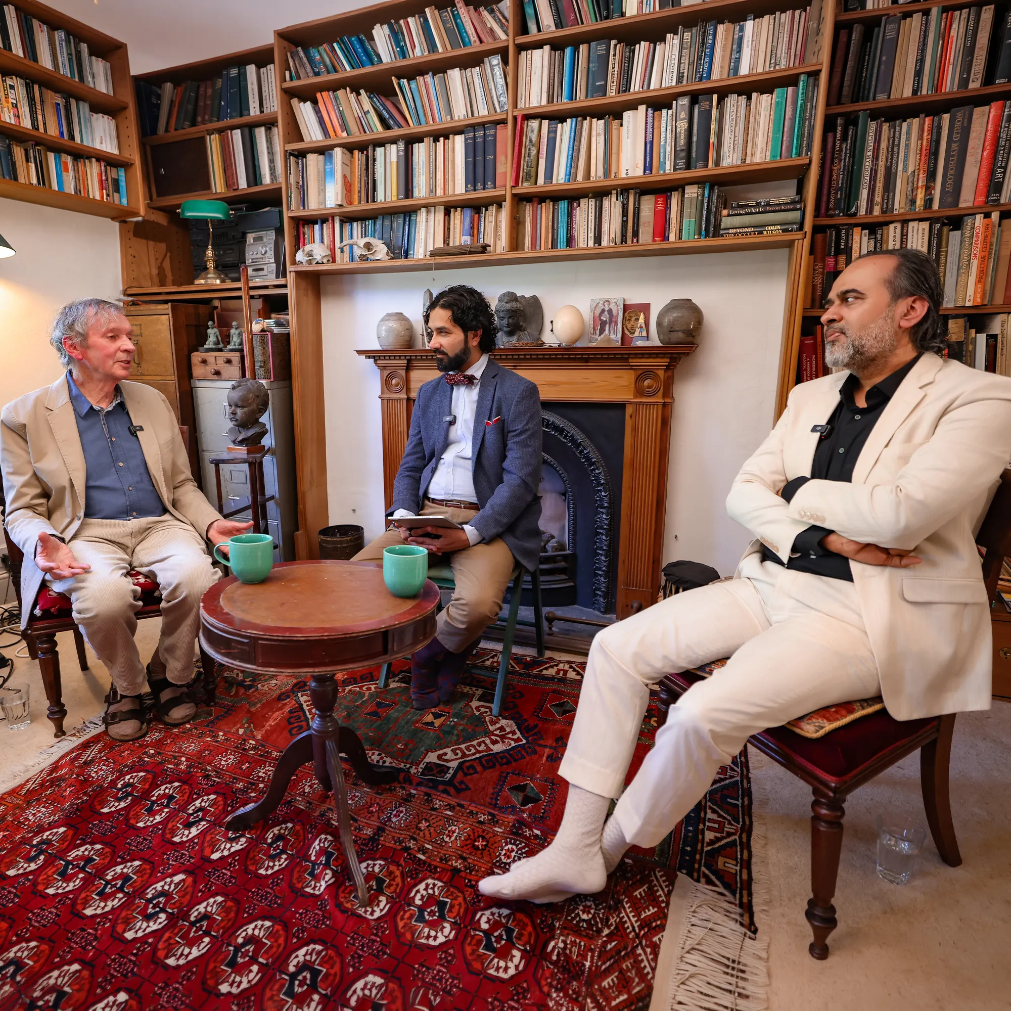 A Rare Dialogue Between Acharya Prashant and Dr. Rupert Sheldrake in London — photo 19
