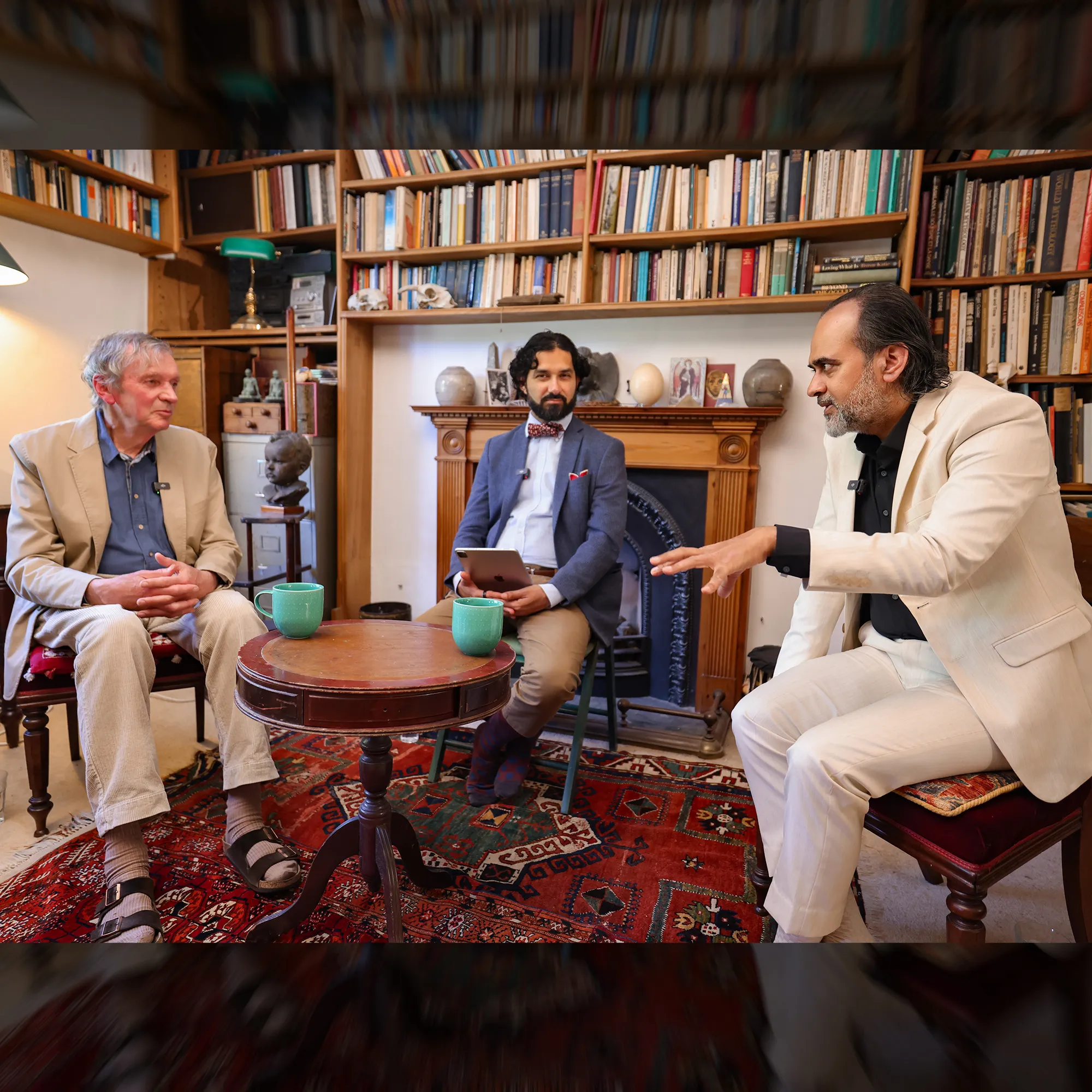 A Rare Dialogue Between Acharya Prashant and Dr. Rupert Sheldrake in London — photo 20