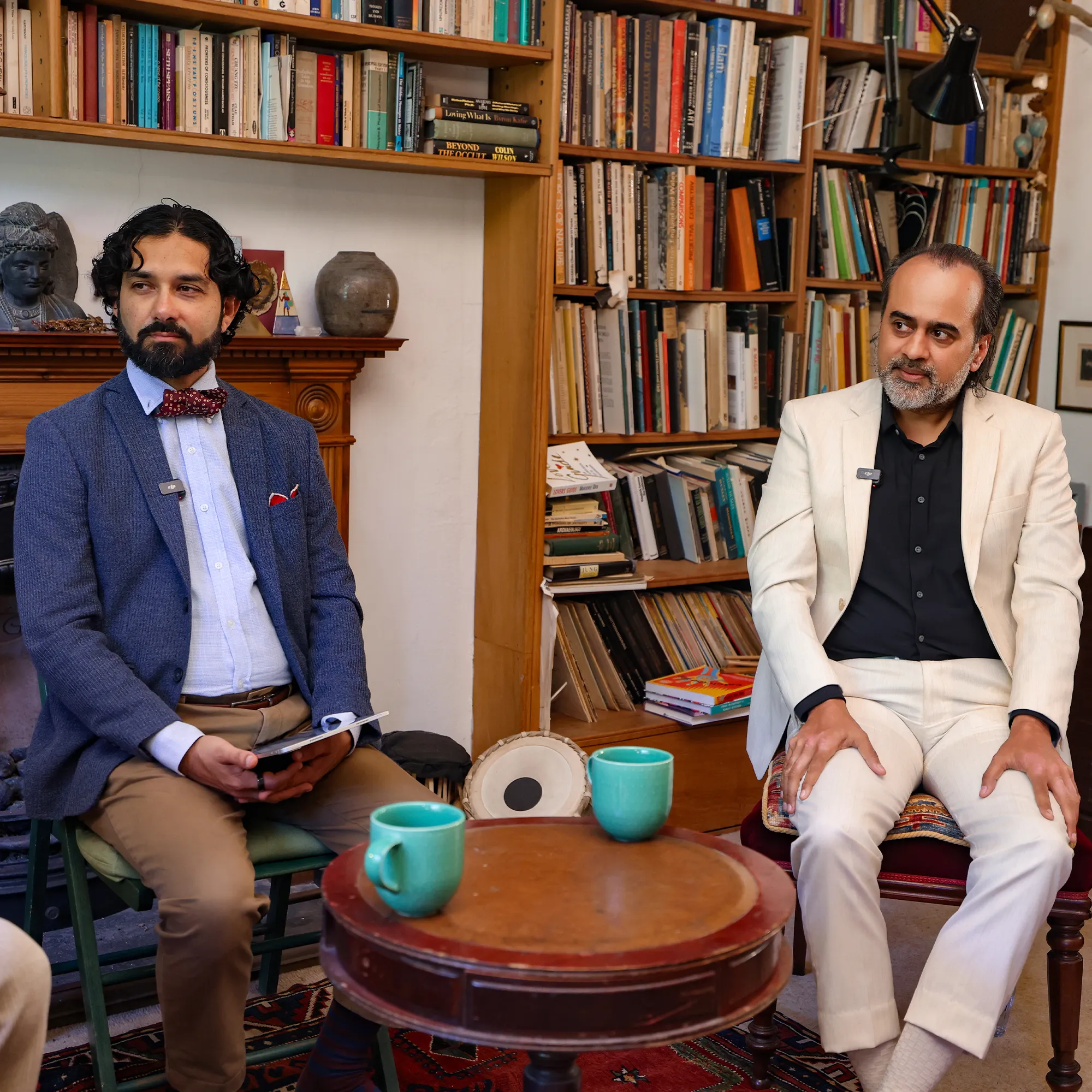 A Rare Dialogue Between Acharya Prashant and Dr. Rupert Sheldrake in London — photo 5